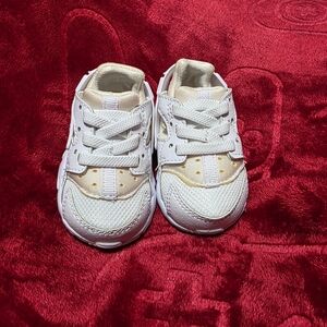 Nike Air Huarache Run Baby Shoes